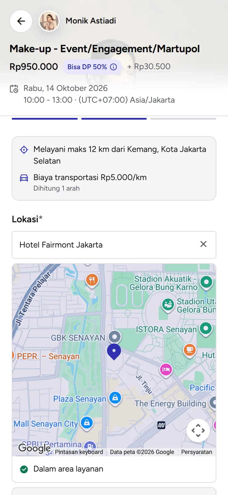 Tangkapan layar: langkah Lokasi dengan peta, hasil Dalam area layanan, dan biaya transportasi, tampilan ponsel