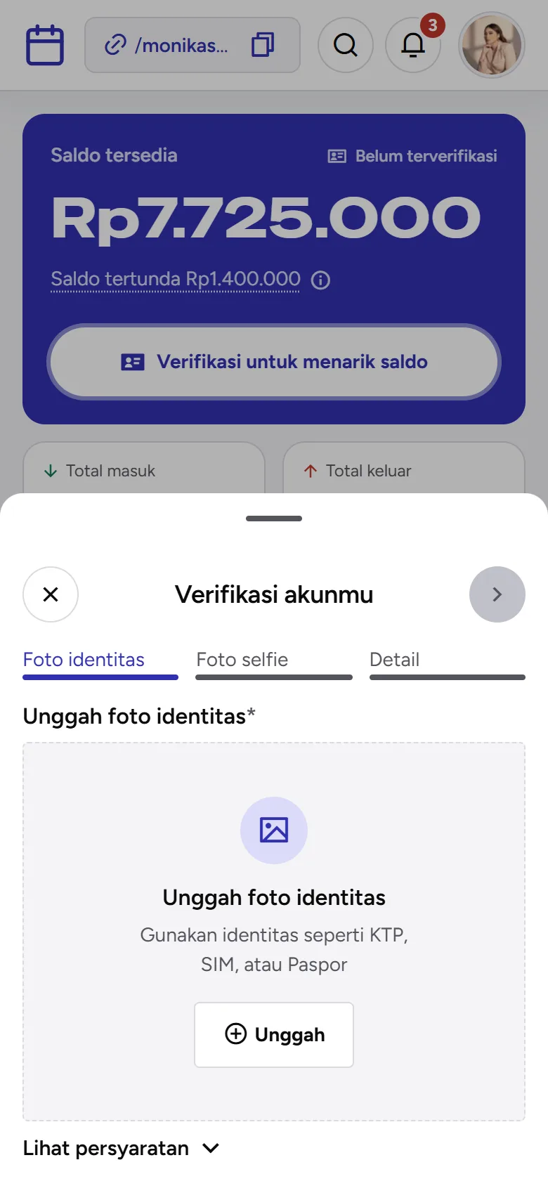 Tangkapan layar: formulir Verifikasi akunmu, langkah Foto identitas, tampilan ponsel