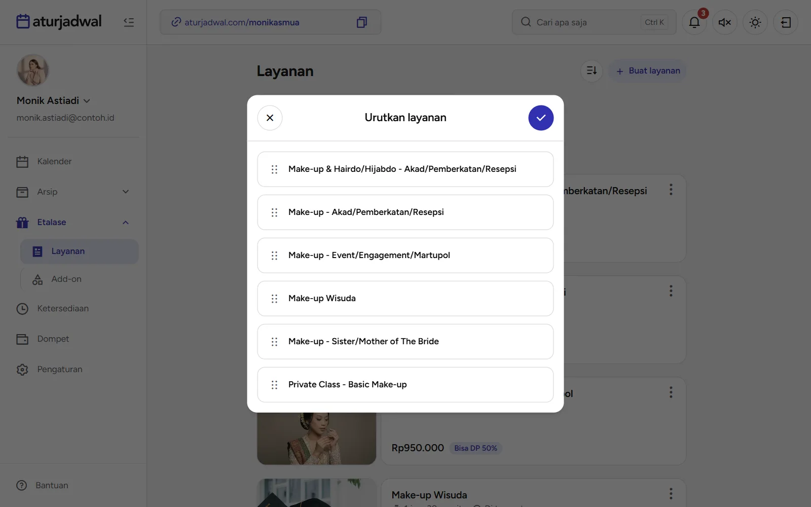 Tangkapan layar: jendela Urutkan layanan, tampilan desktop