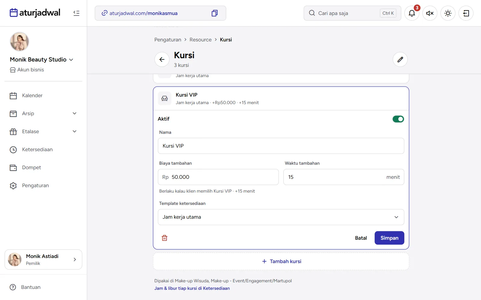 Tangkapan layar: daftar kursi dengan baris Kursi VIP terbuka, tampilan desktop