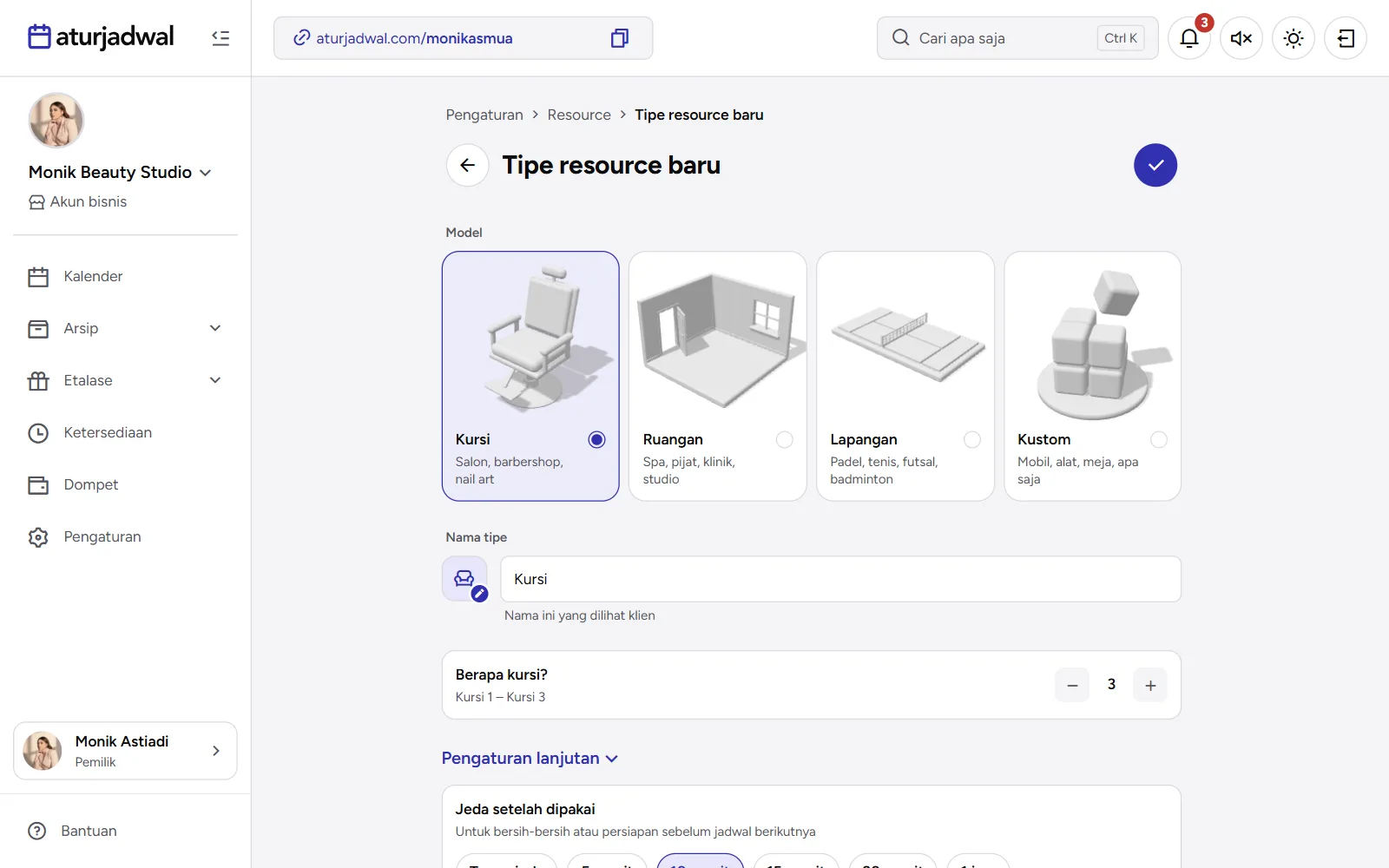 Tangkapan layar: formulir Tipe resource baru dengan model Kursi, tampilan desktop